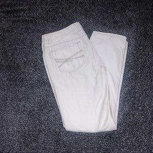 Aeropostale white skinny jeans with distressing